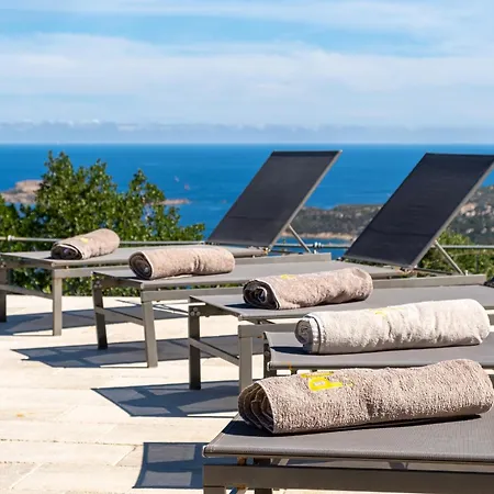 Incredibile Vista Mare Piscina Privata E Lusso Villa *