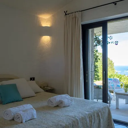 Incredibile Vista Mare Piscina Privata E Lusso Villa